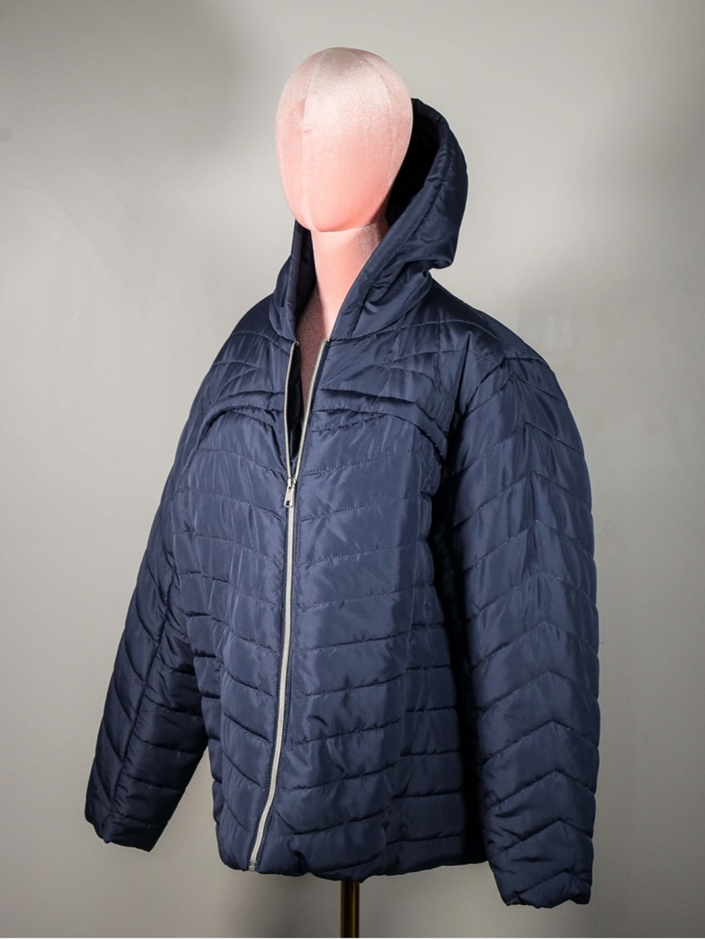 NWT  Navy Quilted Puffer Jacket with Hood